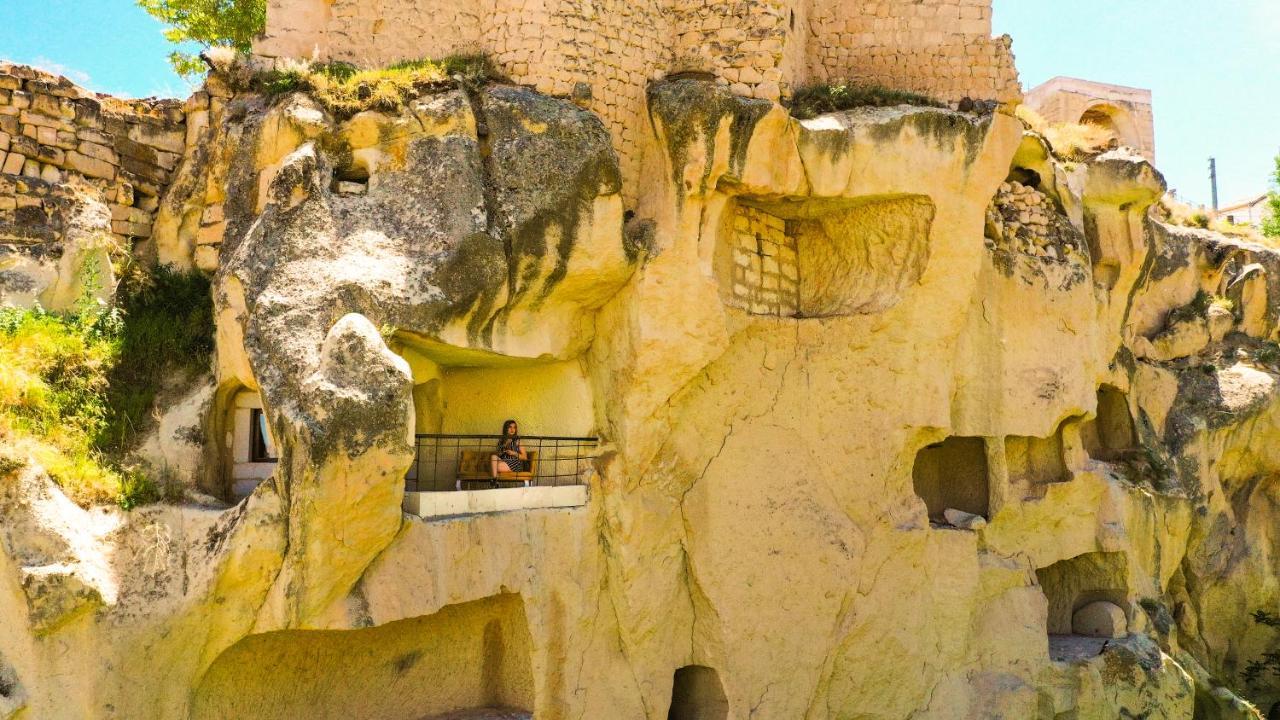 Heritage Cave Suites Ürgüp Bagian luar foto