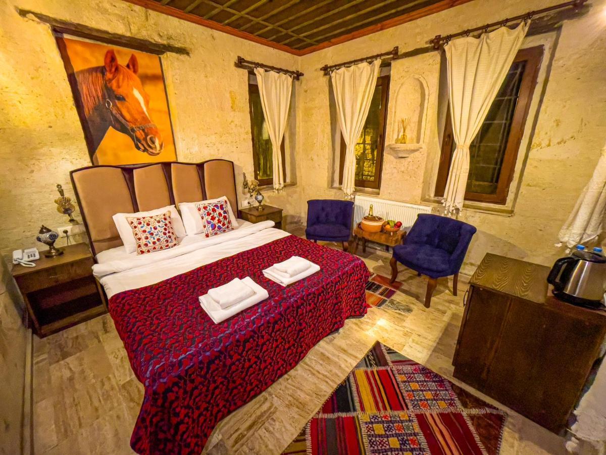 Heritage Cave Suites Ürgüp Bagian luar foto