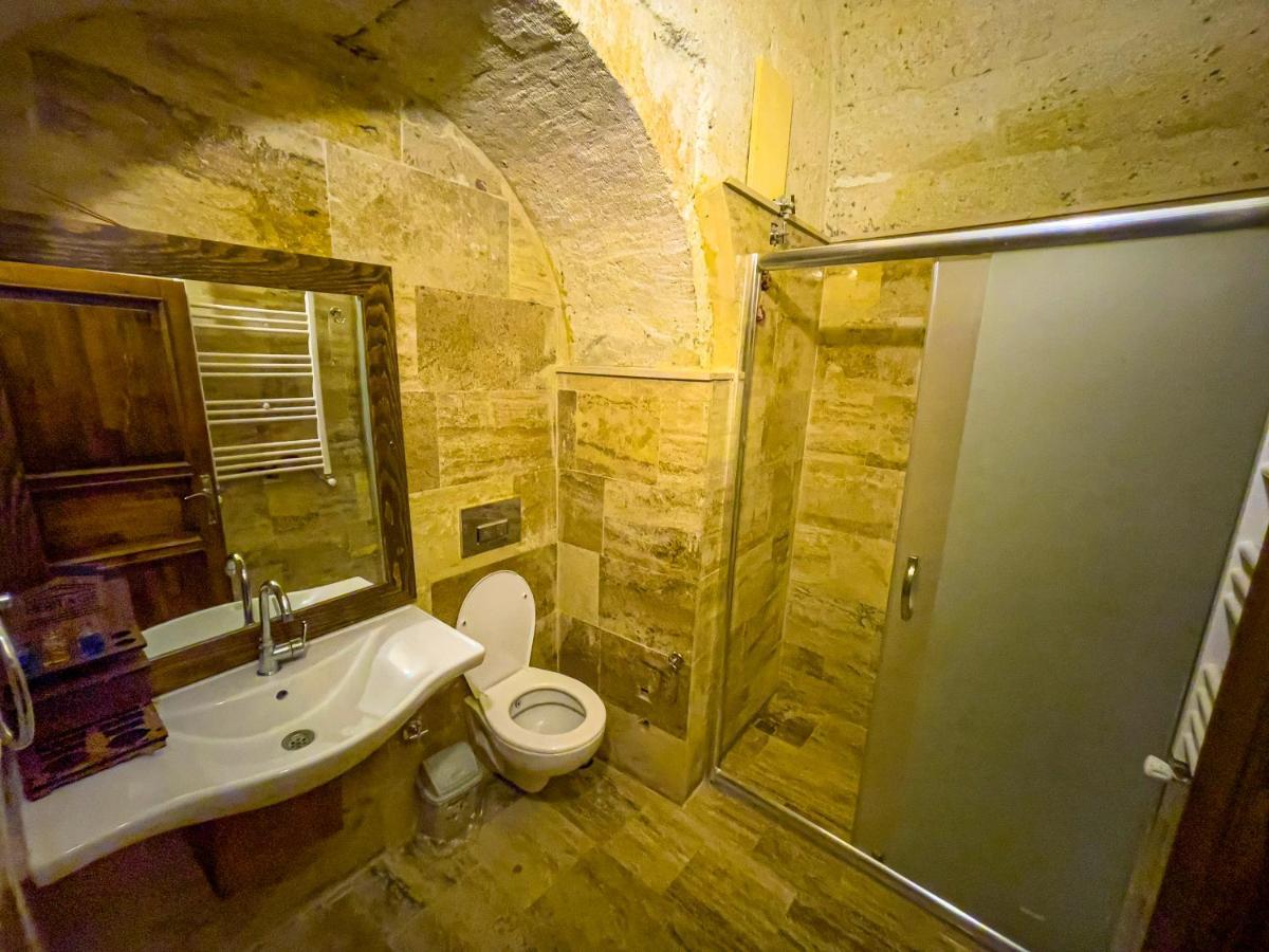 Heritage Cave Suites Ürgüp Bagian luar foto