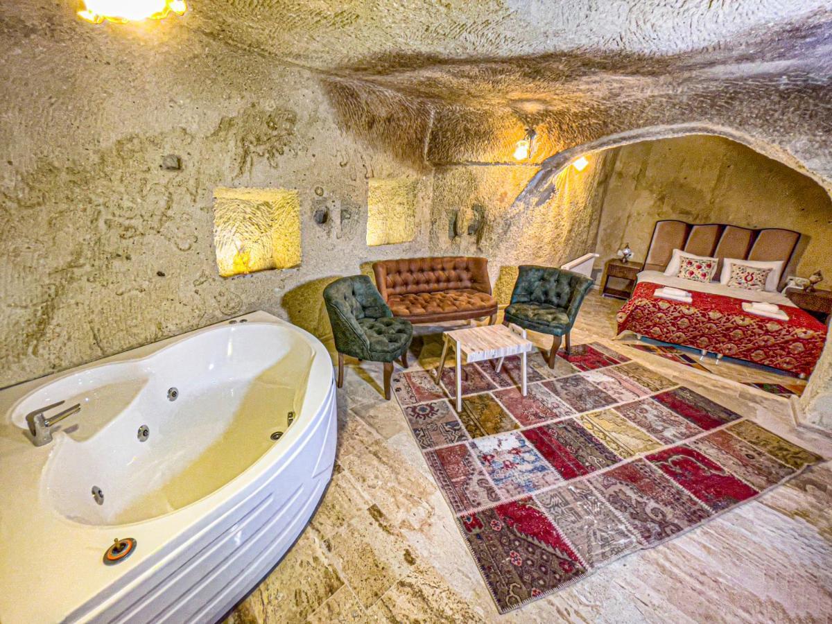Heritage Cave Suites Ürgüp Bagian luar foto